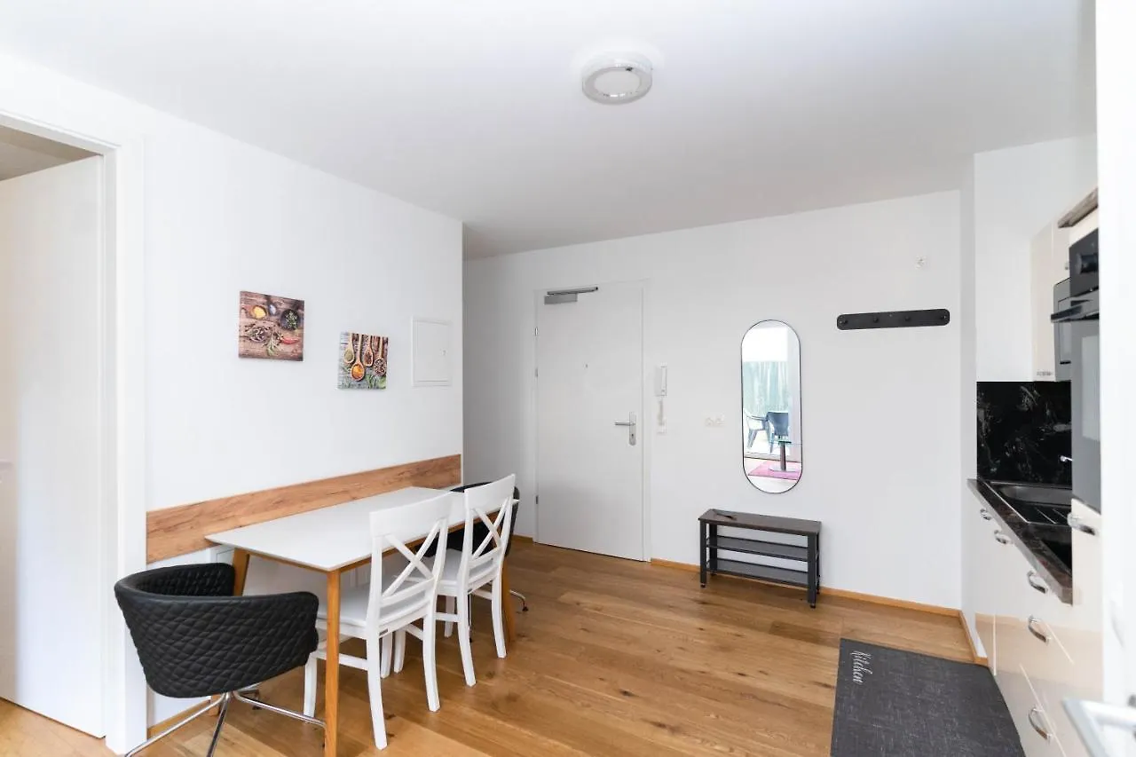 Modern Apartment With Tiny Garden Near City Center Vienna Austria
