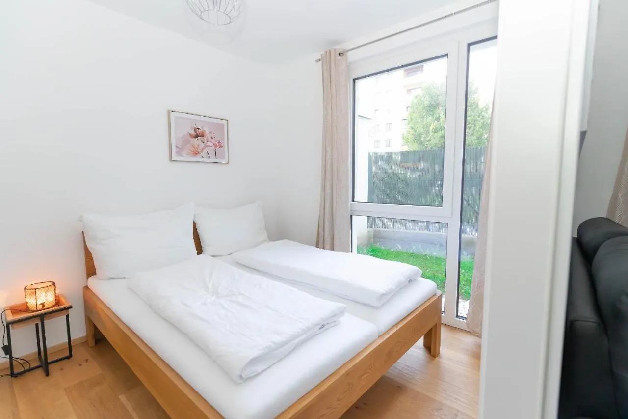 Modern Apartment With Tiny Garden Near City Center Vienna Austria
