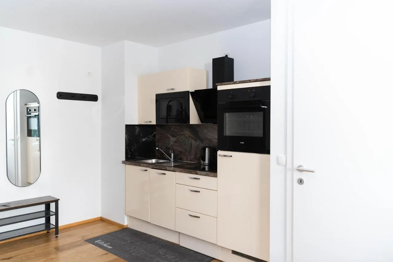 Modern Apartment With Tiny Garden Near City Center Vienna 0*,  Austria